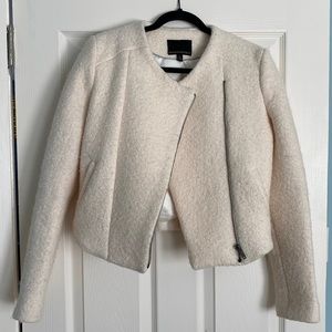 Banana Republic Cream Boucle Cropped Jacket
